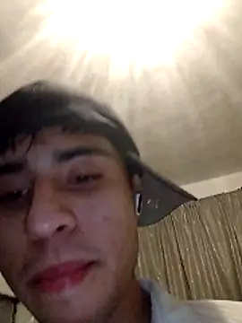 Snapshot of RSantilMorgt chatting on April 2026 07:06:01 AM RSantilMorgt online show from April 2026 07:06:01 AM