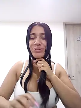 Samantha hotly online show from October 2025 01:12:02 PM