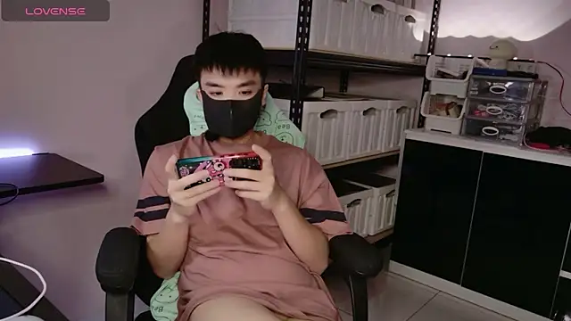 doggyman523 online show from November 2025 03:23:02 PM