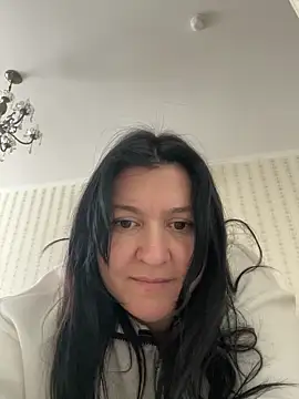 Snapshot of Liza_Will chatting on May 2026 09:48:01 AM Liza Will online show from May 2026 09:48:01 AM