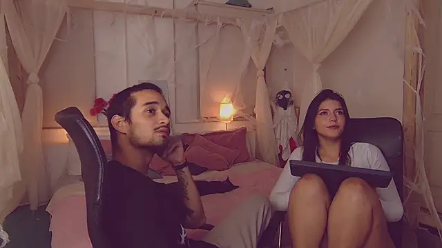 Laila asher online show from October 2025 03:58:02 AM