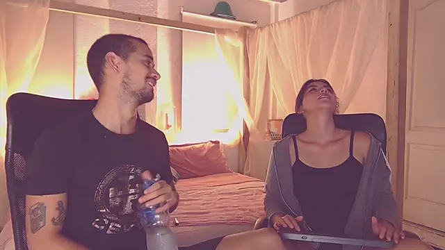 Laila asher online show from November 2025 12:53:01 AM