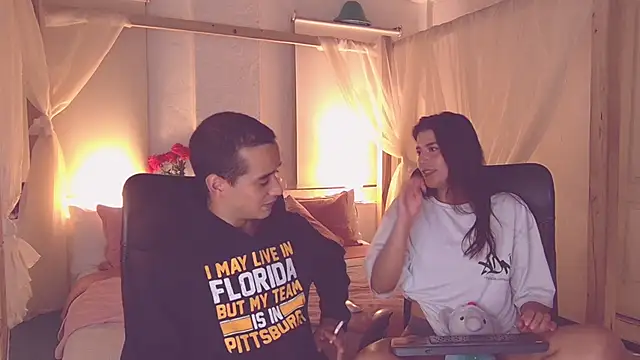 Laila asher online show from November 2025 04:50:02 AM