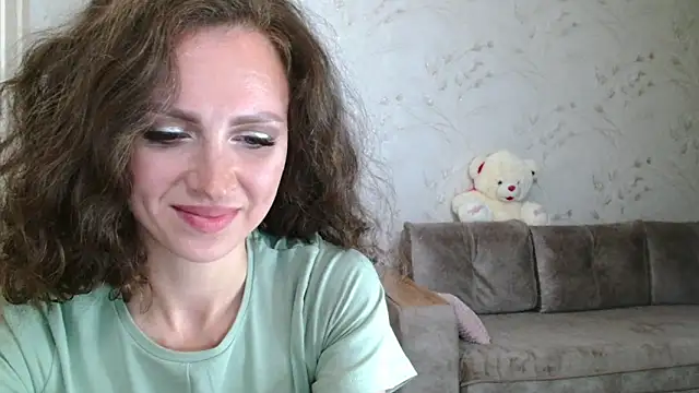 Amber Carrol online show from April 2026 06:10:01 PM