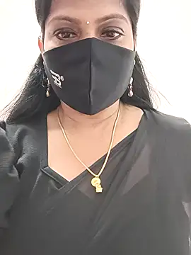 shivani27 online show from October 2025 06:27:01 PM