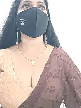 Snapshot of shivani27 chatting on April 2026 06:21:01 PM shivani27 online show from April 2026 06:21:01 PM