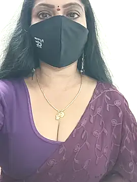 Snapshot of shivani27 chatting on April 2026 05:41:02 PM shivani27 online show from April 2026 05:41:02 PM