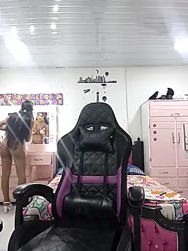 translatina777 online show from October 2025 02:44:01 AM