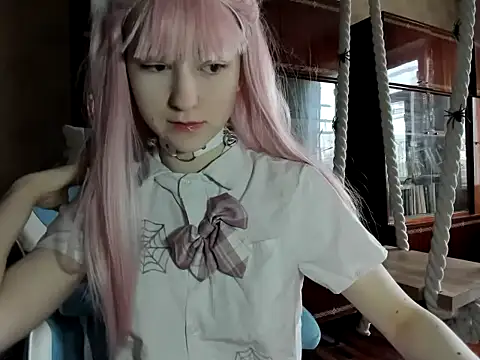 kioshi kiss online show from October 2025 10:11:02 AM