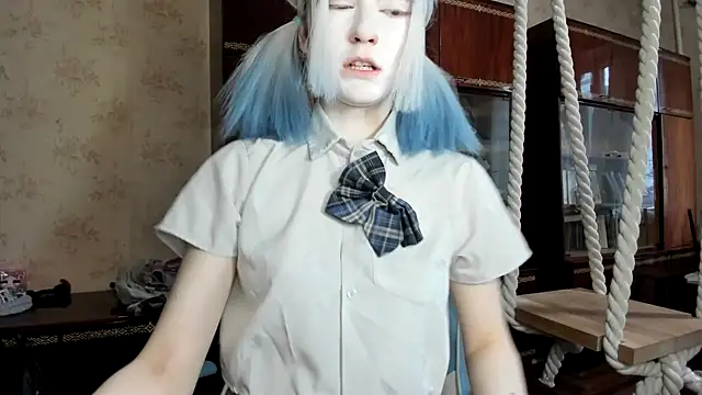 kioshi kiss online show from November 2025 01:01:01 PM