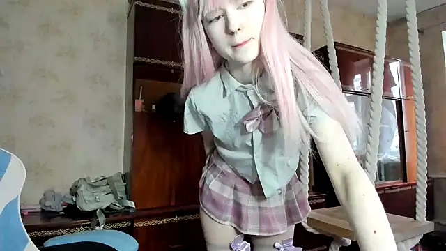 kioshi kiss online show from December 2025 12:10:01 PM