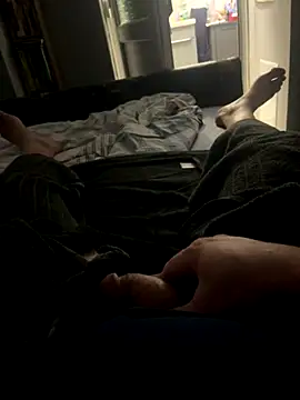 Snapshot of BobKat chatting on December 2025 08:35:01 PM BobKat online show from December 2025 08:35:01 PM