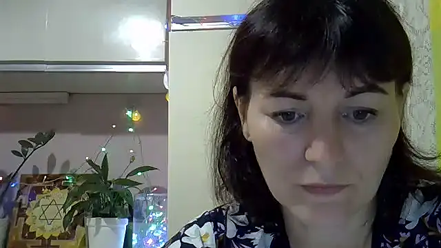 Krystal 82 online show from September 2025 05:46:02 PM