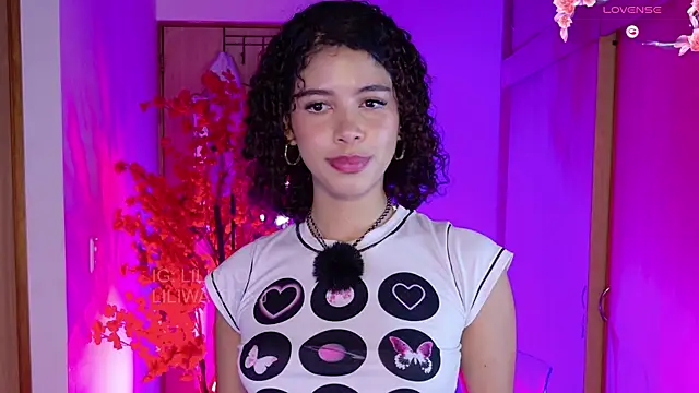 lilijwatson online show from April 2026 03:45:02 AM