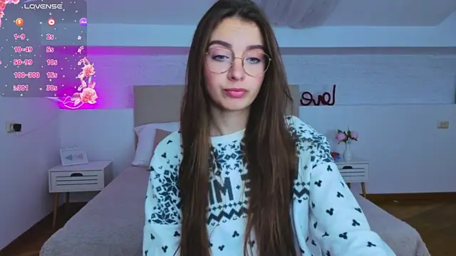 Real cutie1 online show from September 2025 09:31:02 PM