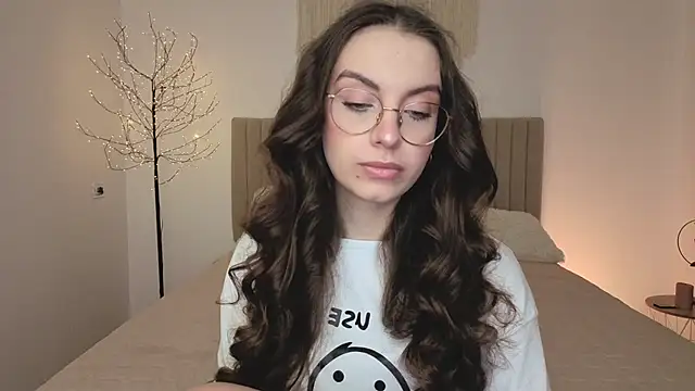 Real cutie1 online show from March 2026 02:27:01 PM