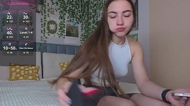 Snapshot of Ashley_Pierce chatting on September 2025 04:01:01 AM Ashley Pierce online show from September 2025 04:01:01 AM