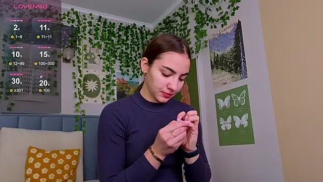 Snapshot of Ashley_Pierce chatting on October 2025 04:12:01 AM Ashley Pierce online show from October 2025 04:12:01 AM