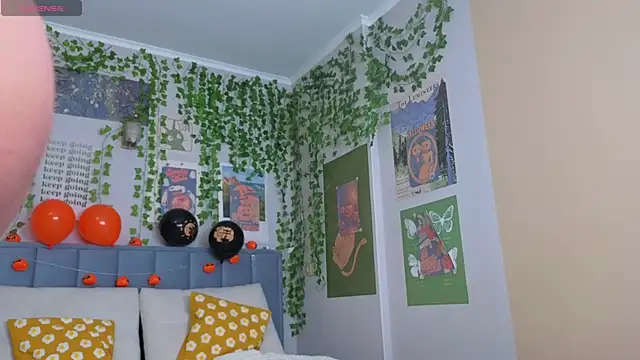 Snapshot of Ashley_Pierce chatting on November 2025 06:14:01 AM Ashley Pierce online show from November 2025 06:14:01 AM