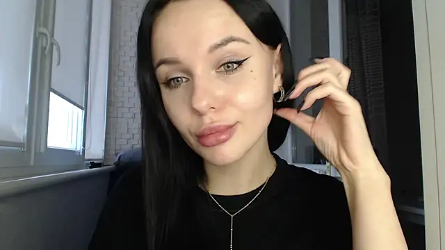 Blair Yates online show from October 2025 02:39:01 PM