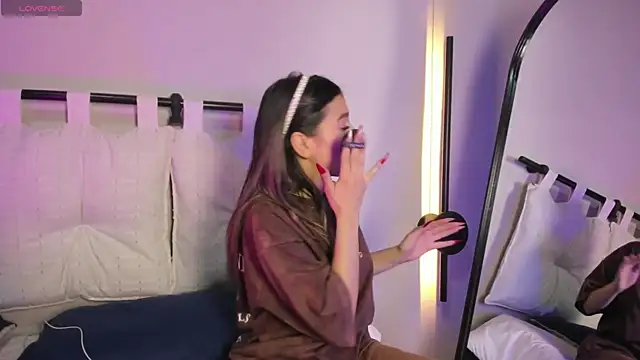 Snapshot of Rachell_criss chatting on January 2026 03:41:01 AM Rachell criss online show from January 2026 03:41:01 AM