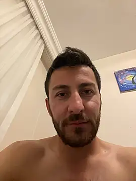 emredenizz07 online show from November 2025 10:19:01 PM