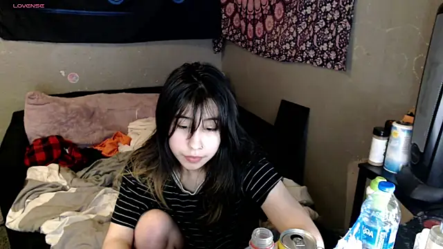 London Ray online show from November 2025 08:15:01 AM