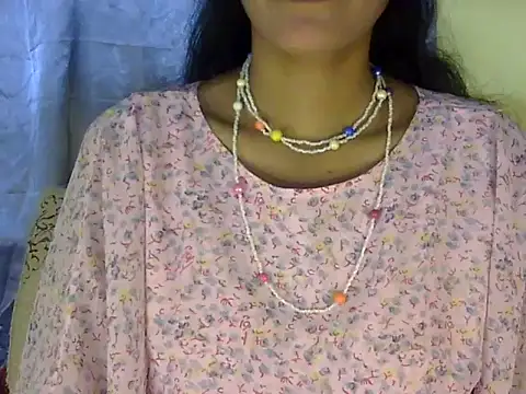 Snapshot of zara_Khan0 chatting on September 2025 02:28:02 PM zara Khan0 online show from September 2025 02:28:02 PM