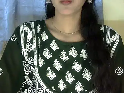 Snapshot of zara_Khan0 chatting on September 2025 02:06:02 PM zara Khan0 online show from September 2025 02:06:02 PM