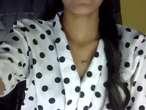 Snapshot of zara_Khan0 chatting on October 2025 02:03:02 PM zara Khan0 online show from October 2025 02:03:02 PM