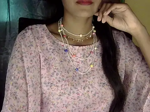 Snapshot of zara_Khan0 chatting on November 2025 04:34:01 AM zara Khan0 online show from November 2025 04:34:01 AM