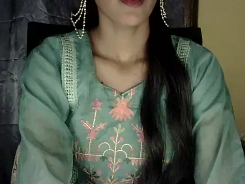 Snapshot of zara_Khan0 chatting on November 2025 03:14:02 PM zara Khan0 online show from November 2025 03:14:02 PM