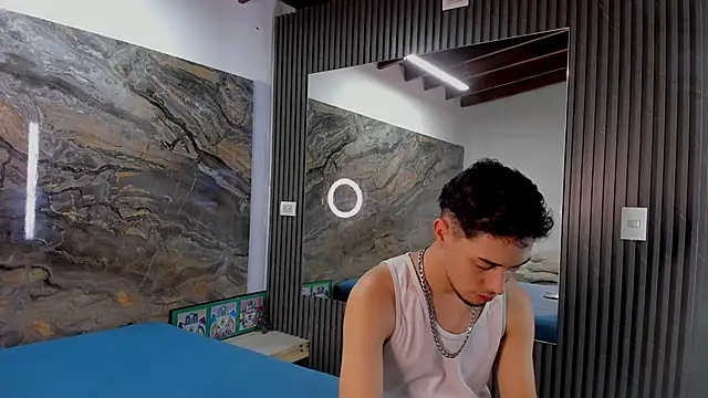  Axel 09 online show from September 2025 04:16:02 AM