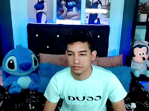 x oliver x online show from October 2025 04:59:01 AM