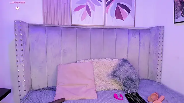 Seshat Hitt online show from March 2026 03:45:02 AM