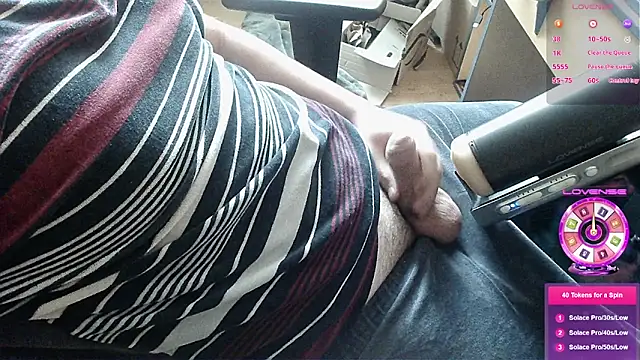 Snapshot of crocbite chatting on April 2026 07:51:02 AM crocbite online show from April 2026 07:51:02 AM