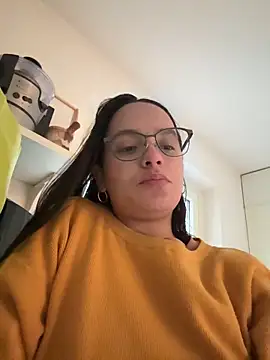 Maia Park online show from March 2026 05:01:02 PM