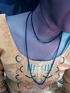 Reeta-rani online show from December 2025 06:27:01 PM