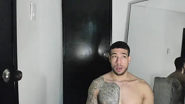 ThiagoLugo online show from July 2026 05:26:02 PM