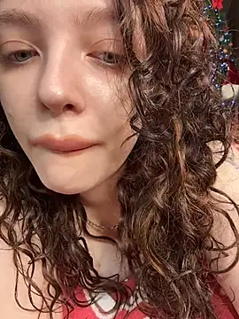 Snapshot of Hannah_xBaby chatting on February 2026 06:12:02 AM Hannah xBaby online show from February 2026 06:12:02 AM