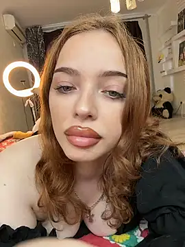 Snapshot of Hannah_xBaby chatting on April 2026 12:03:02 PM Hannah xBaby online show from April 2026 12:03:02 PM