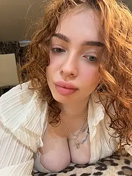 Snapshot of Hannah_xBaby chatting on April 2026 11:11:02 AM Hannah xBaby online show from April 2026 11:11:02 AM