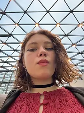 lucy-joy online show from November 2025 09:12:02 AM