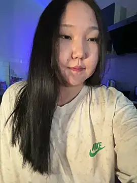 Snapshot of tammy_gun chatting on February 2026 12:27:01 PM tammy gun online show from February 2026 12:27:01 PM