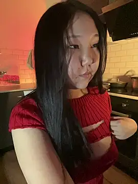 Snapshot of tammy_gun chatting on February 2026 03:57:01 PM tammy gun online show from February 2026 03:57:01 PM