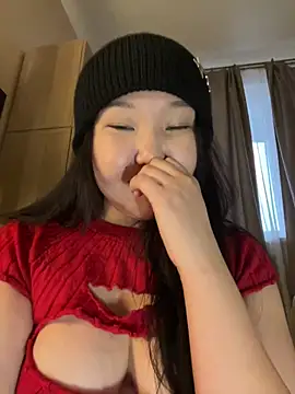 Snapshot of tammy_gun chatting on March 2026 03:06:02 PM tammy gun online show from March 2026 03:06:02 PM