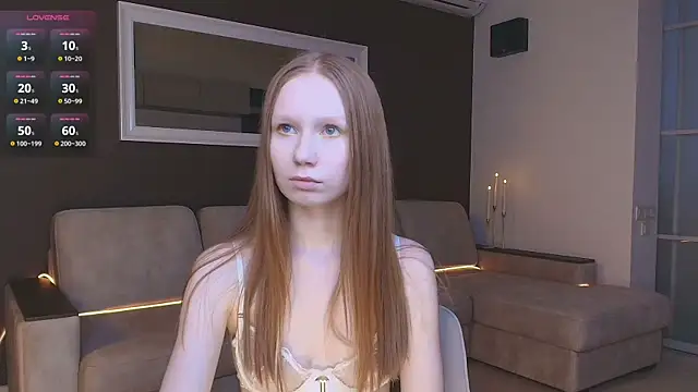 Snapshot of FoxyMira chatting on March 2026 04:07:01 PM FoxyMira online show from March 2026 04:07:01 PM