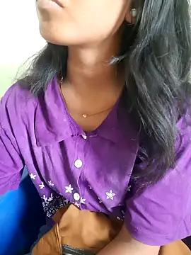 Snapshot of AnkitaDevi chatting on July 2026 03:45:02 AM AnkitaDevi online show from July 2026 03:45:02 AM