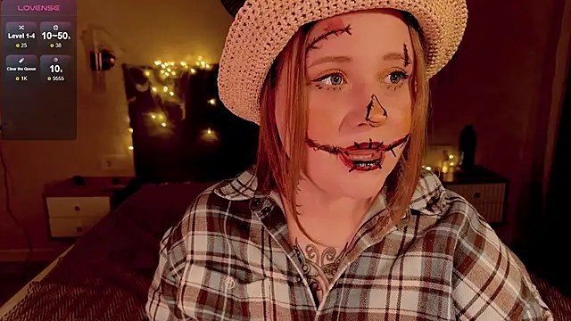 NaomiRey1 online show from October 2025 04:08:02 PM