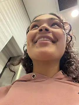 Snapshot of Camilla_Miller01 chatting on April 2026 04:15:01 PM Camilla Miller01 online show from April 2026 04:15:01 PM